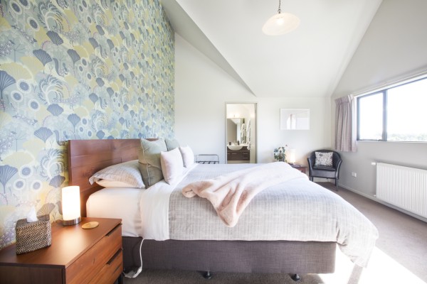 Upstairs Super- King or Triple (with extra Single)