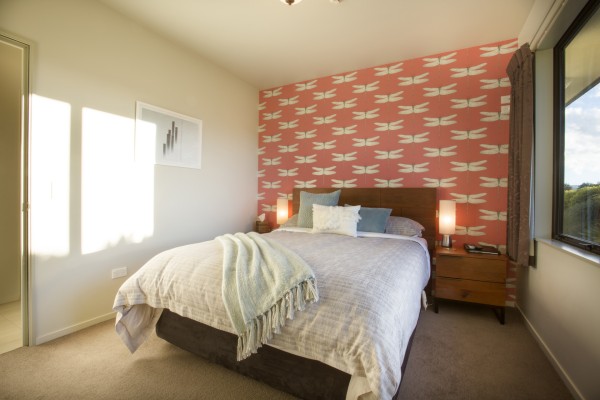 Queen Room Ground floor with Garden View and  Open Tiled Shower Ensuite